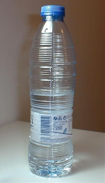 cuanto-pesa-una-botella-de-pet