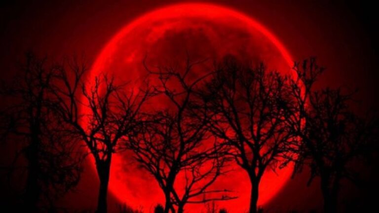 luna-roja-significado