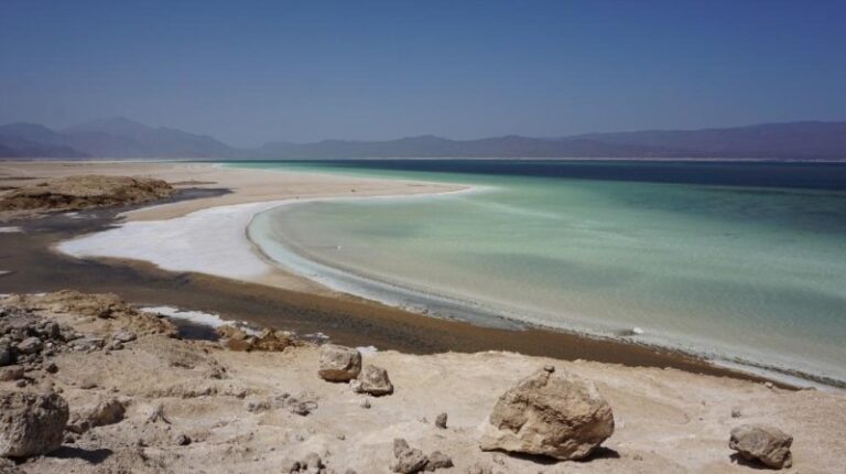 porque-se-le-llama-mar-muerto