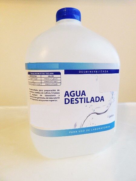 que-el-agua-destilada