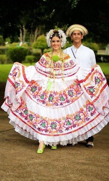traje-tipico-de-panama
